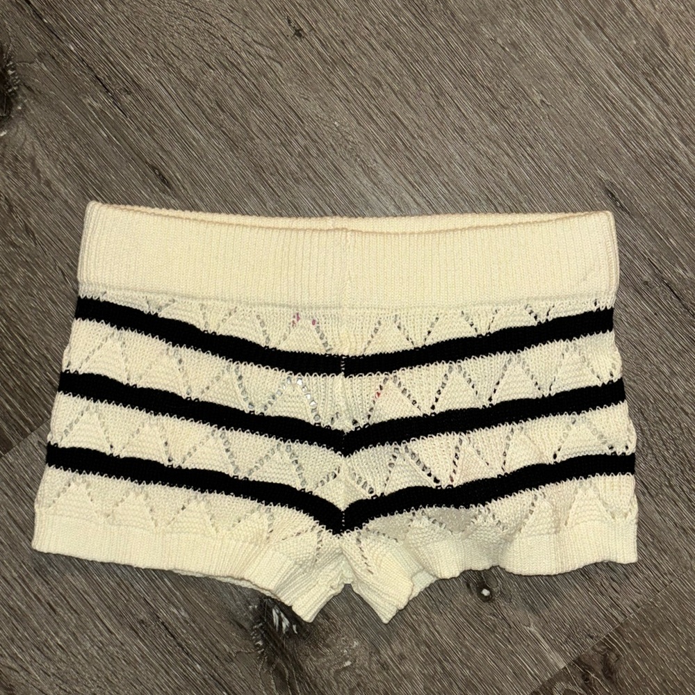 EDIKTED MIRCO SHORTS
